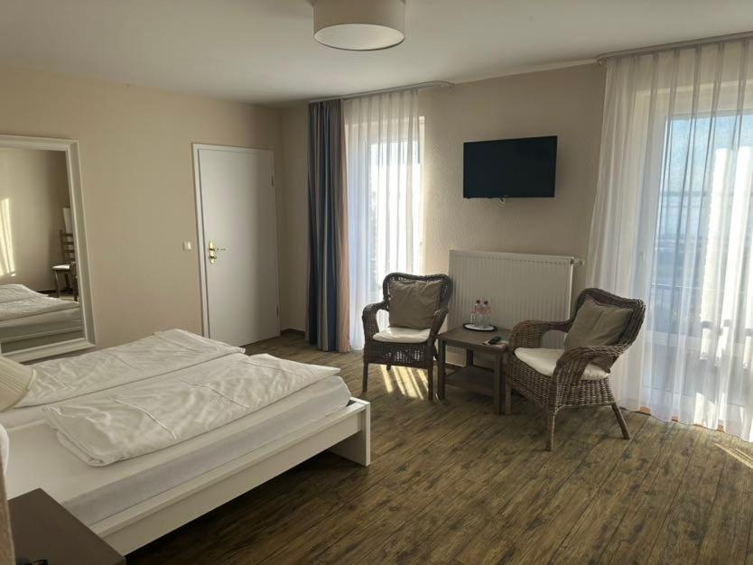 Hotel Admiral Scheer Laboe Exterior photo
